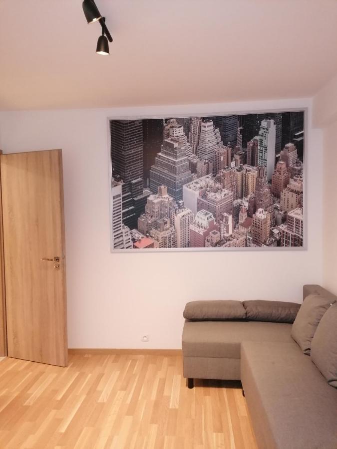 Brand New Two Room Apartment #26 With Free Secure Parking Close To Center Прага Екстер'єр фото